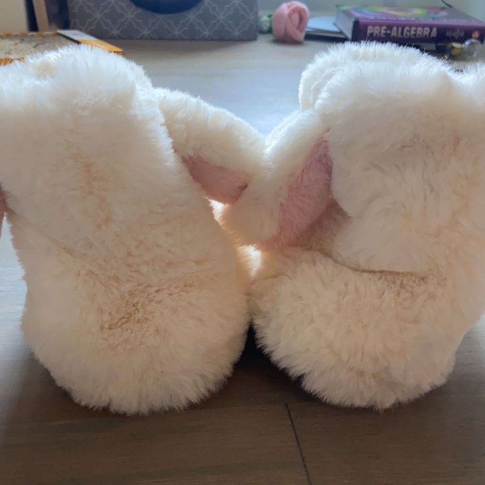 Slippers - Picture 4 of 4